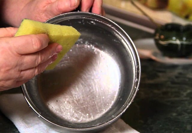Способы очистки алюминия от окисления в домашних условиях